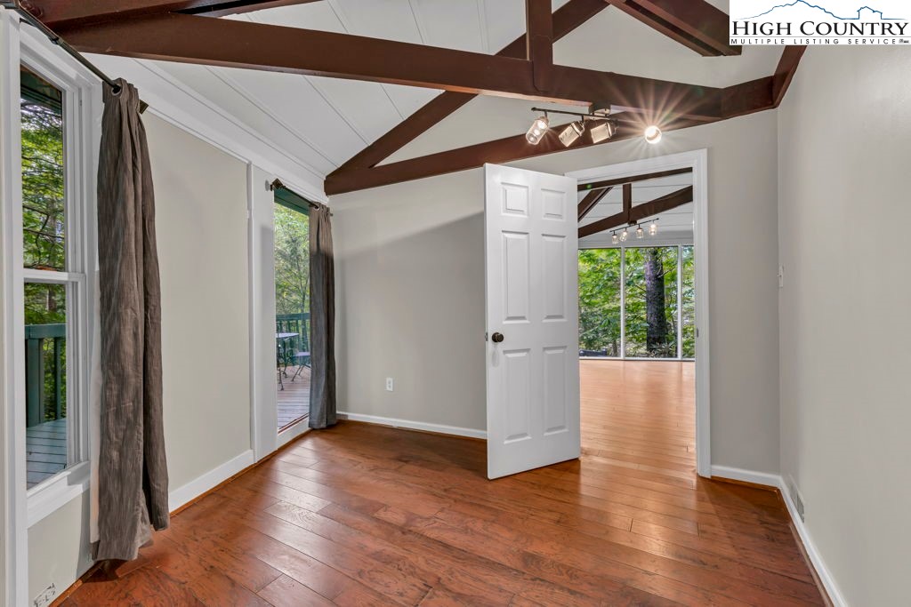 201-203 Laurel Boone, NC 28607 - Photo 16 of 45 Gallery Image 16