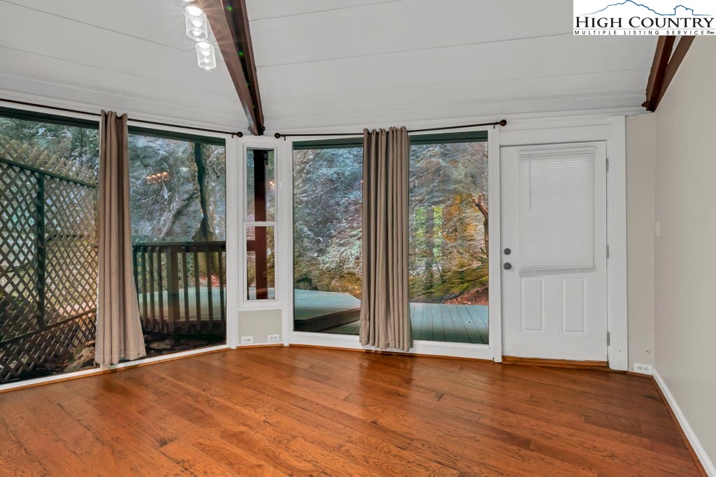 201-203 Laurel Boone, NC 28607 - Photo 18 of 45 Gallery Image 18
