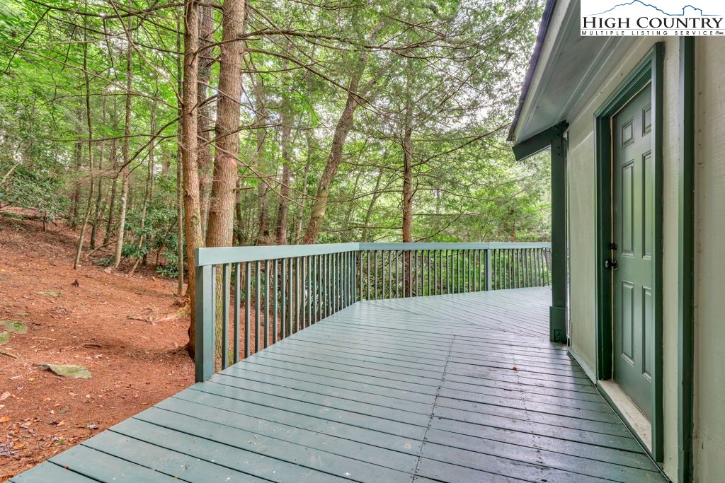 201-203 Laurel Boone, NC 28607 - Photo 20 of 45 Gallery Image 20