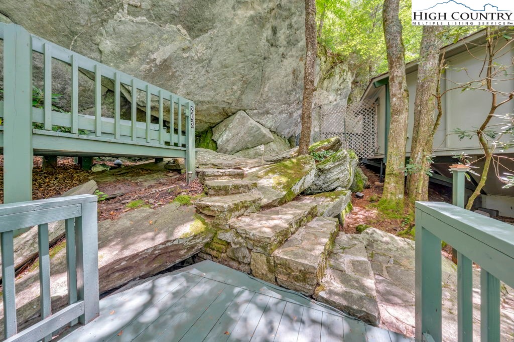201-203 Laurel Boone, NC 28607 - Photo 26 of 45 Gallery Image 26