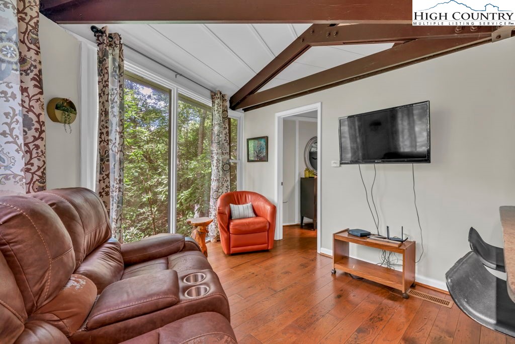 201-203 Laurel Boone, NC 28607 - Photo 33 of 45 Gallery Image 33