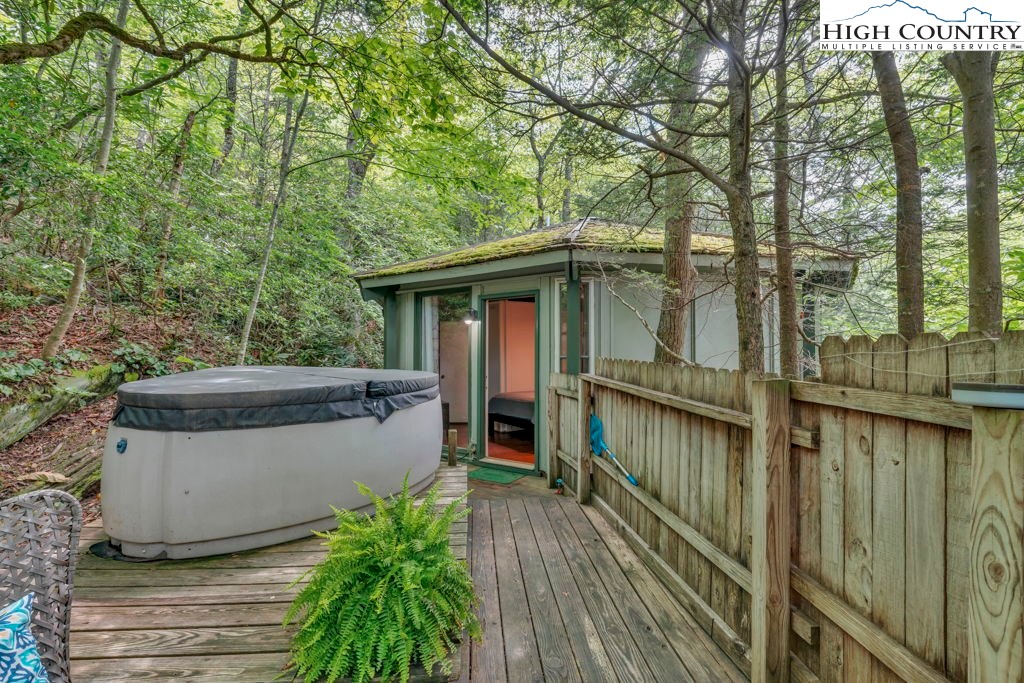 201-203 Laurel Boone, NC 28607 - Photo 39 of 45 Gallery Image 39
