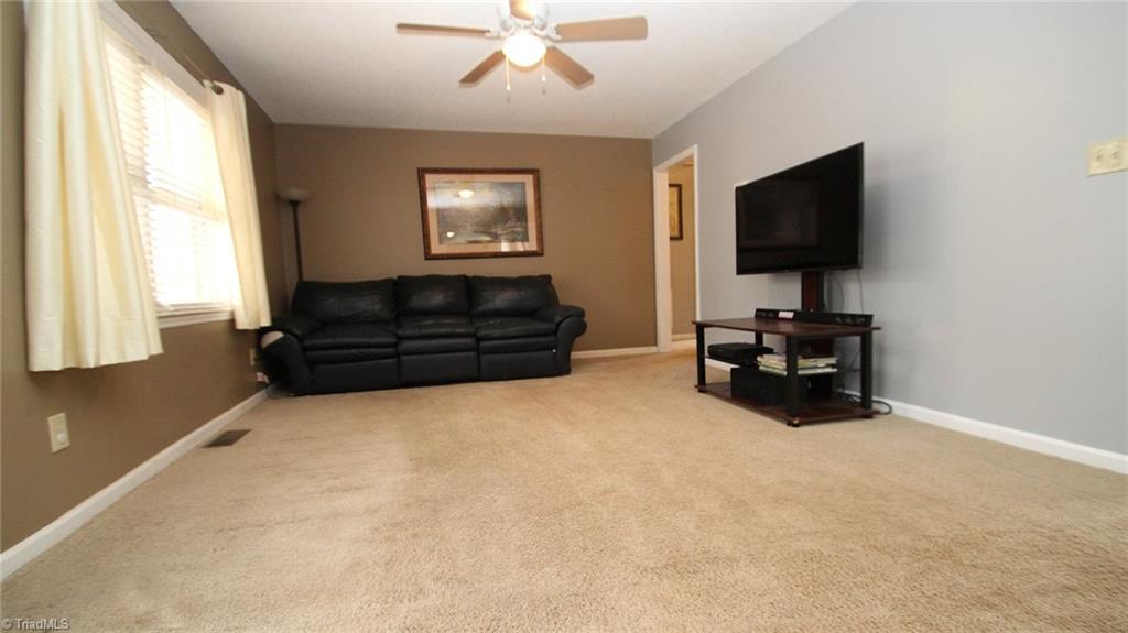 5505 John Washington Road Browns Summit, NC 27214 - Photo 4 of 21 Gallery Image 4