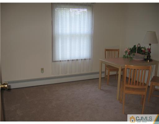 1685 Holly Road North Brunswick, NJ 08902 - Photo 8 of 10 Gallery Image 8