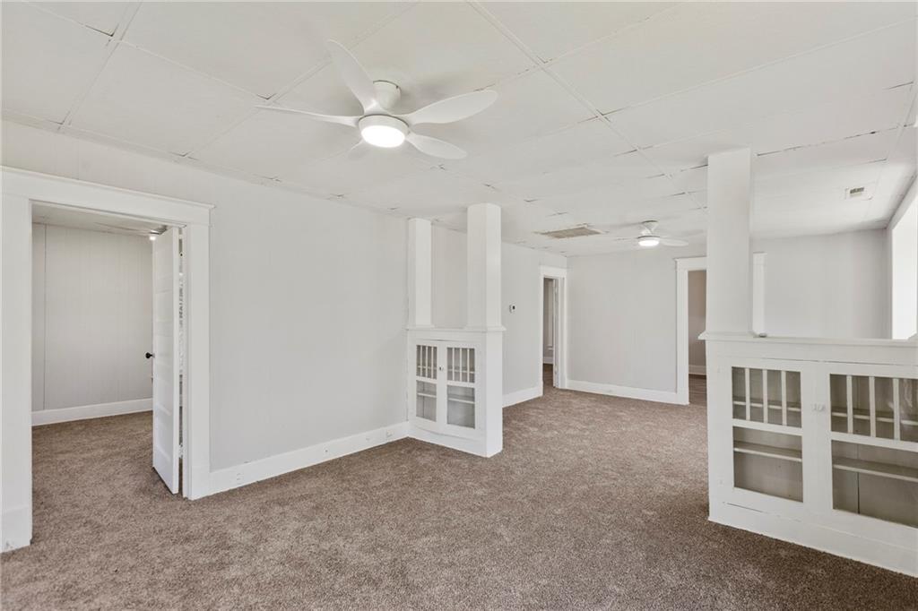 839 South Oak Street Ottawa, KS 66067 - Photo 2 of 33