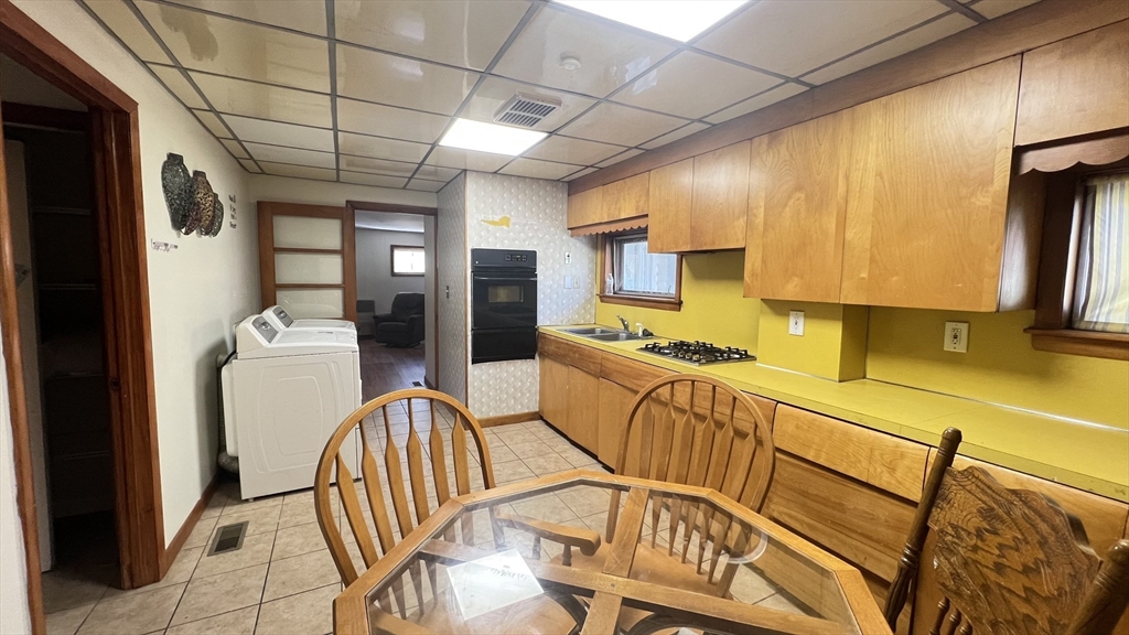 991 Main Street, Unit 1 Warren, MA 01083 - Photo 2 of 13