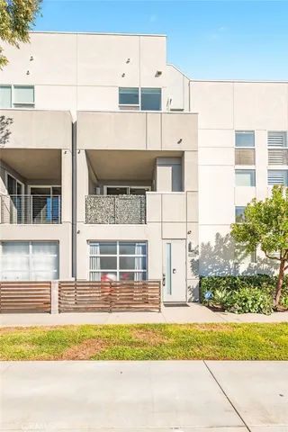 $1,499,000 | 143 Mercer Way, Costa Mesa, CA 92627