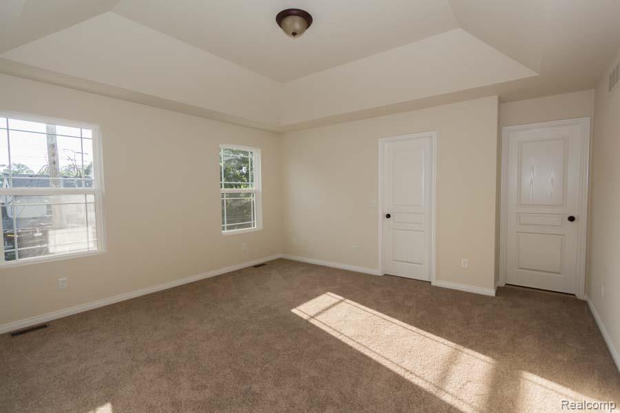 108 North Alice Avenue Rochester, MI 48307 - Photo 9 of 19