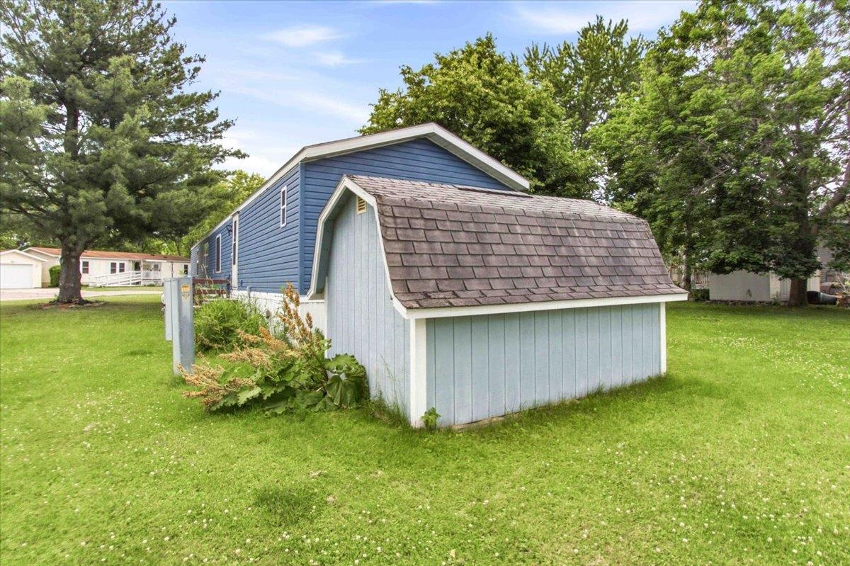 109 Deer Path Baraboo, WI 53913 - Photo 37 of 45