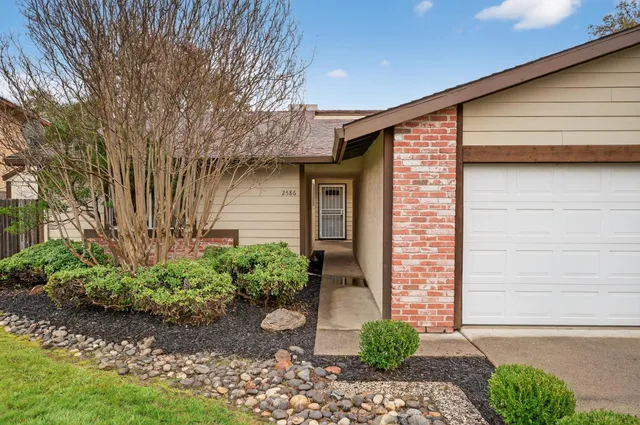 $550,000 | 2586 Pinnacles Drive, Rocklin, CA 95677