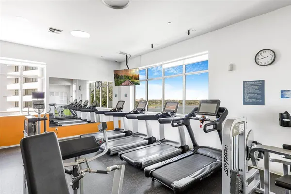 $2,700 | 300 South Australian Avenue, Unit 911, West Palm Beach, FL 33401