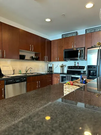 $2,700 | 300 South Australian Avenue, Unit 911, West Palm Beach, FL 33401