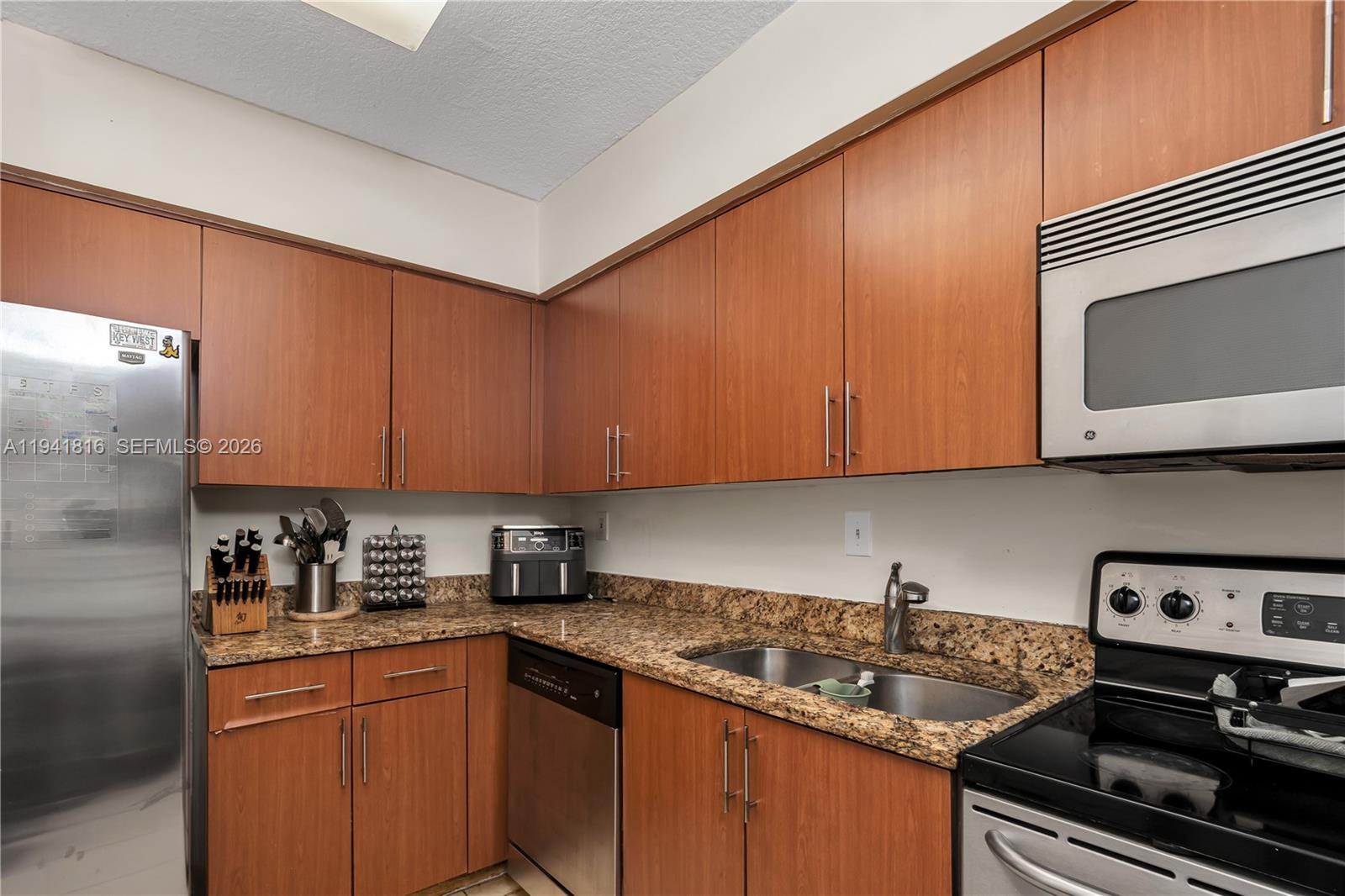 3300 Northeast 192 Street, Unit 202 Aventura, FL 33180 - Photo 9 of 22