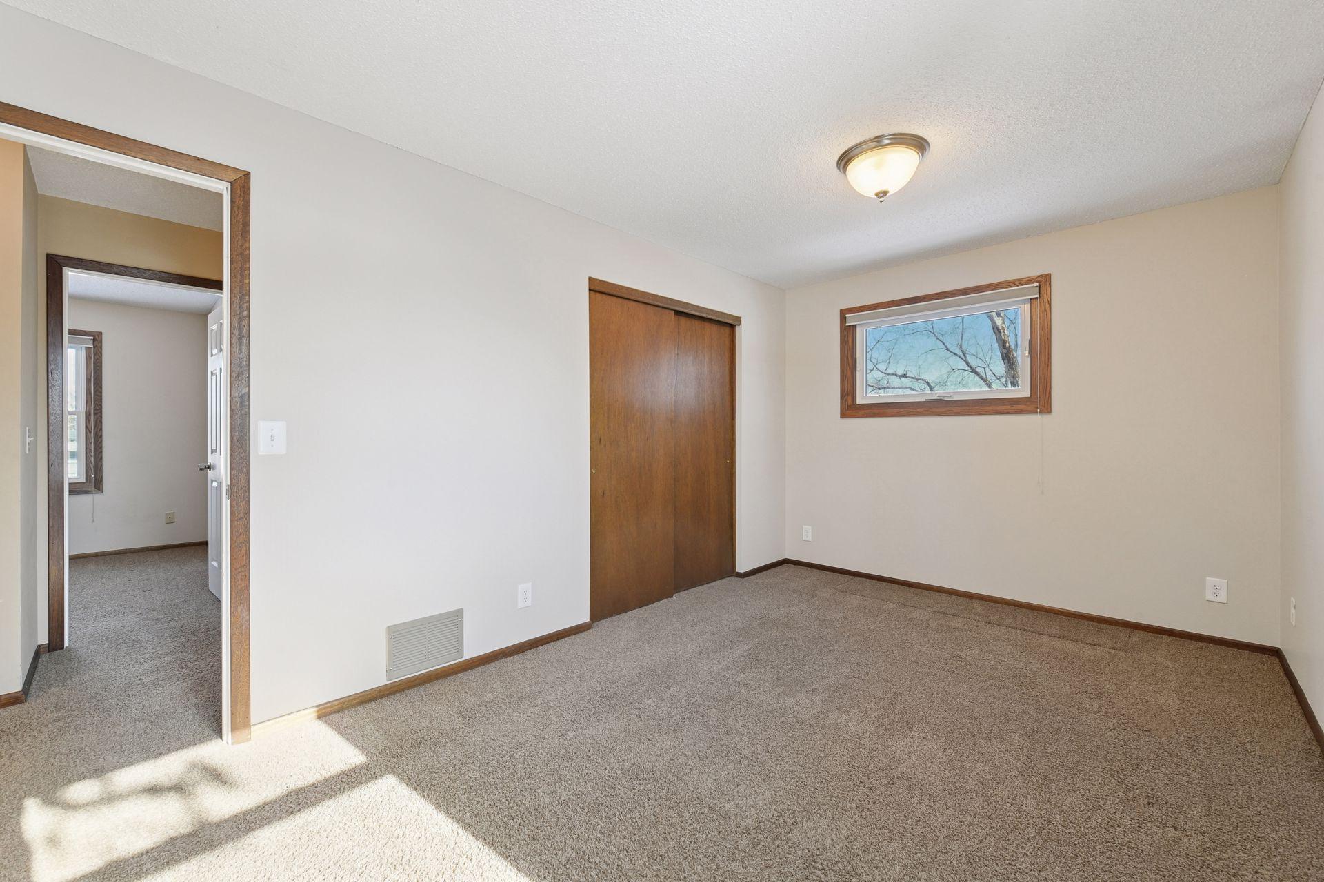 5079 Woodridge Road Mound, MN 55364 - Photo 13 of 26