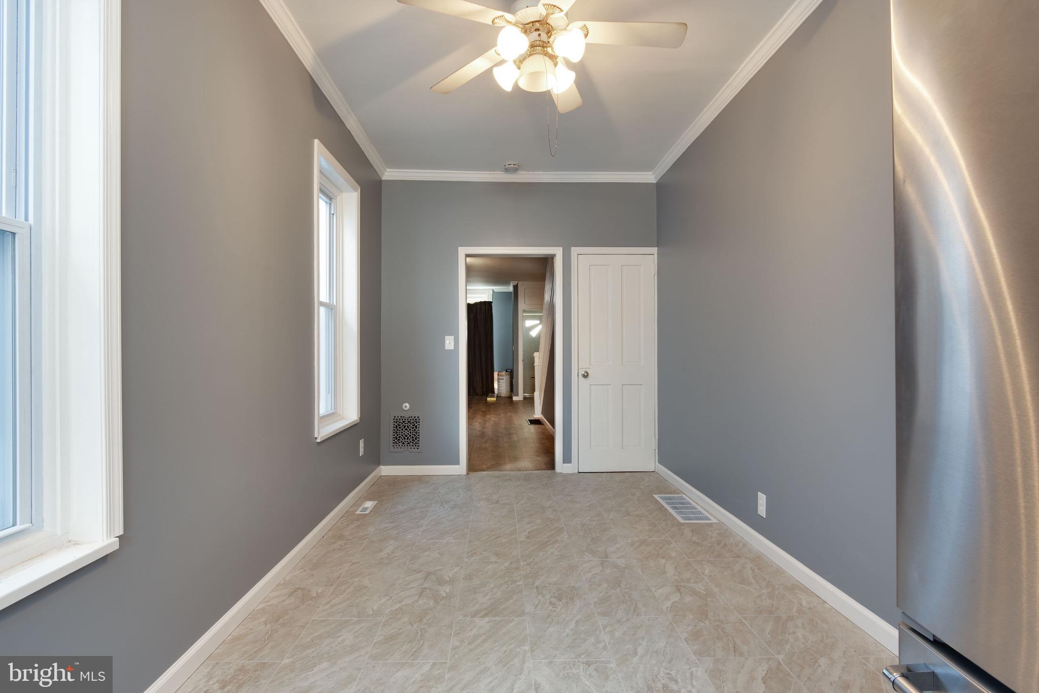 529 Bingaman Street Reading, PA 19602 - Photo 6 of 19