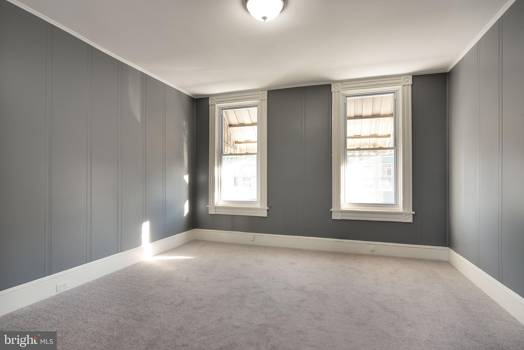 529 Bingaman Street Reading, PA 19602 - Photo 10 of 19