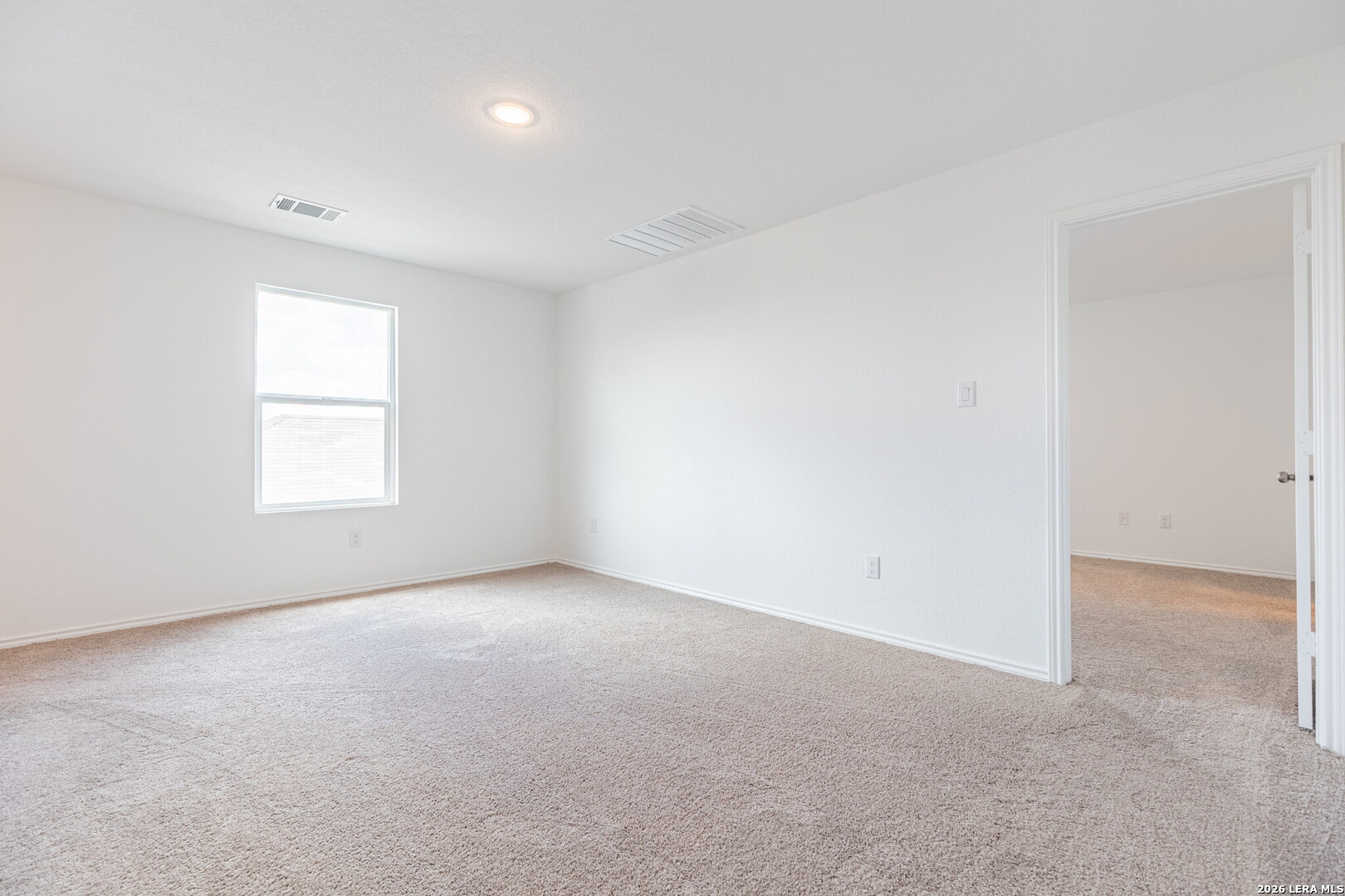6941 Dorato Ridge Elmendorf, TX 78112 - Photo 16 of 35