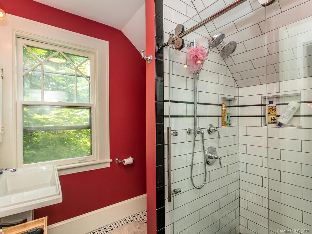 104 Orchard Road Asheville, NC 28801 - Photo 14 of 28 Gallery Image 14
