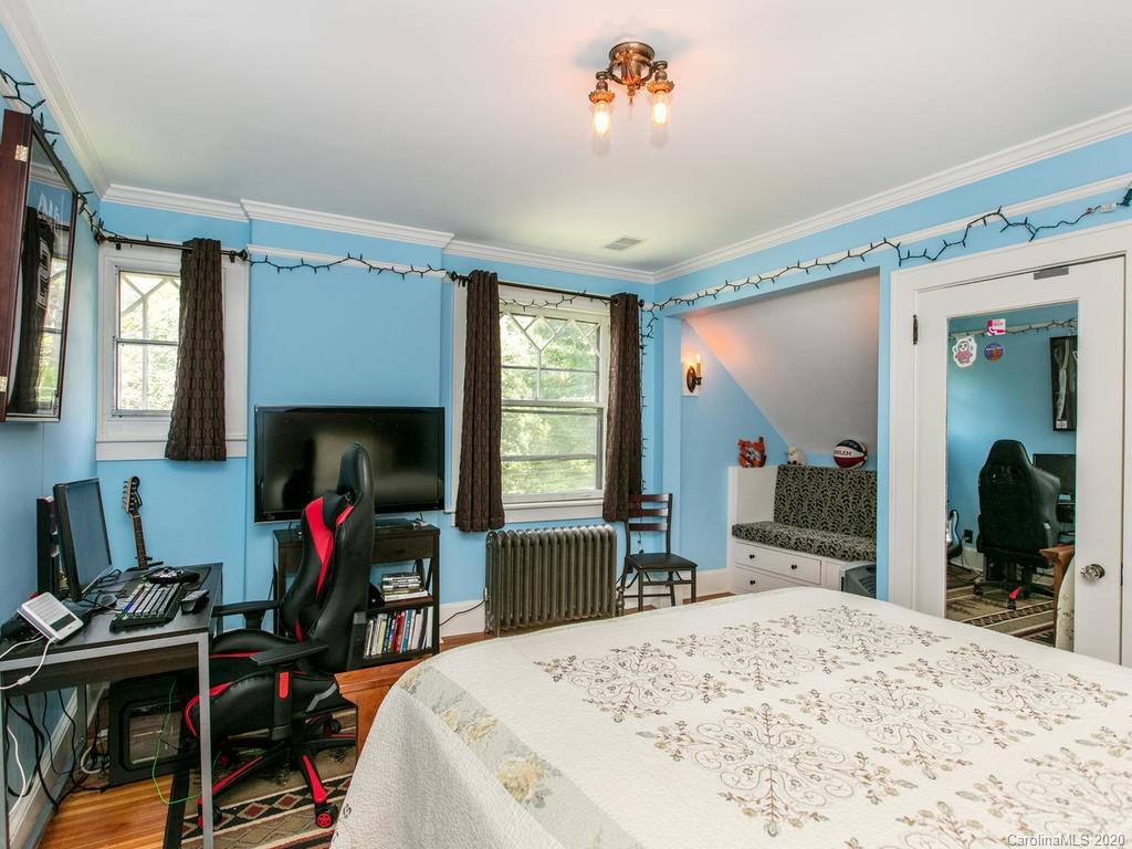 104 Orchard Road Asheville, NC 28801 - Photo 16 of 28 Gallery Image 16