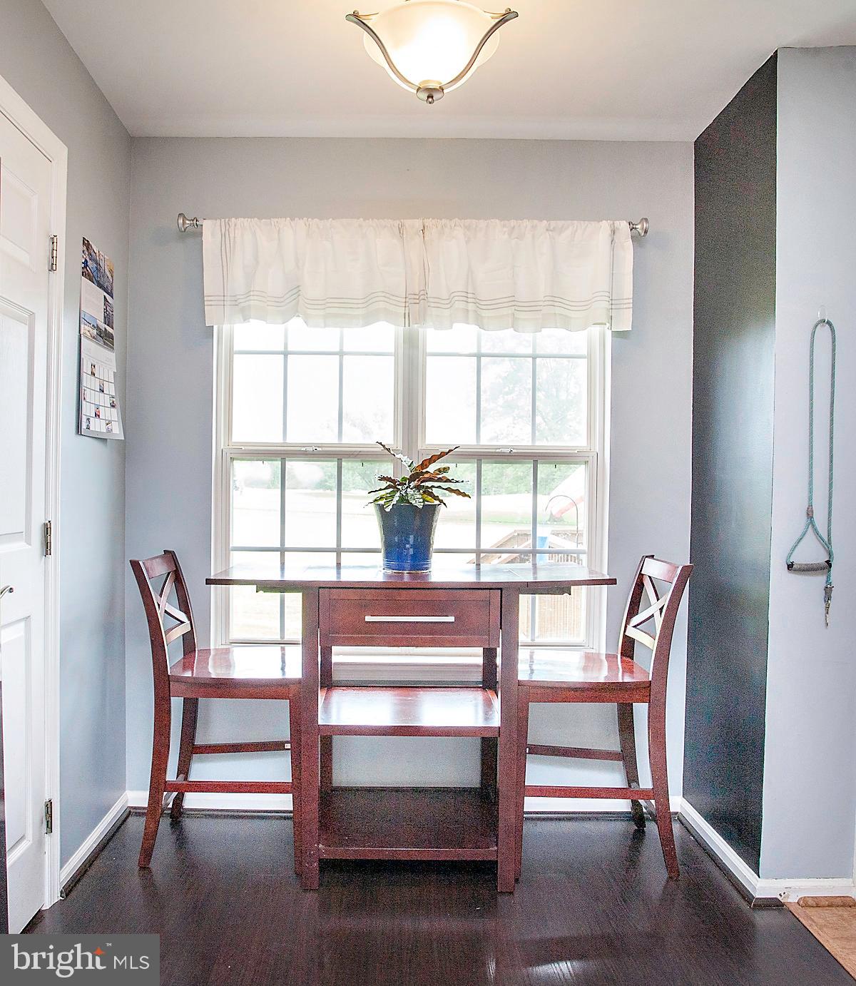 79 Walker Road Royersford, PA 19468 - Photo 10 of 20 Eat-in Kitchen