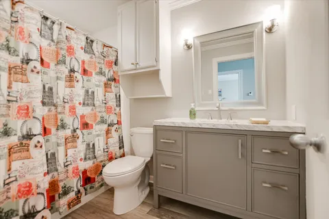 $525,000 | 50 Tournament Way, Unit I52, The Hills, TX 78738