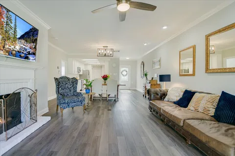 $525,000 | 50 Tournament Way, Unit I52, The Hills, TX 78738