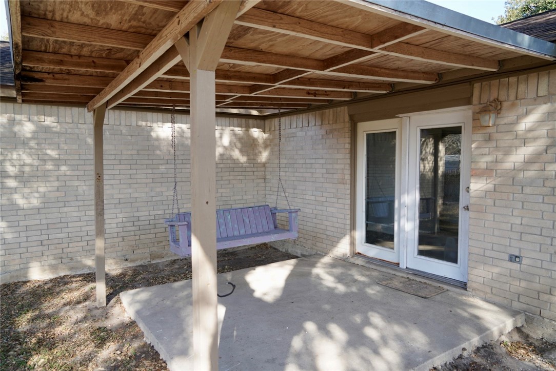 1205 Oregon Street Alice, TX 78332 - Photo 17 of 19