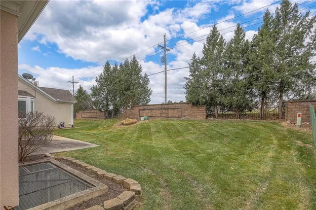 $499,000 | 5327 West 122nd Terrace, Overland Park, KS 66209