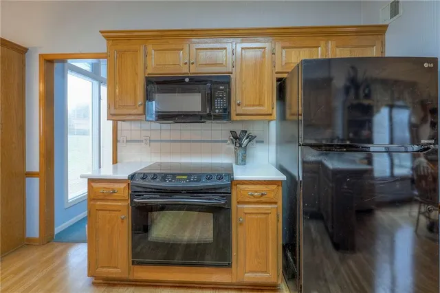 $499,000 | 5327 West 122nd Terrace, Overland Park, KS 66209