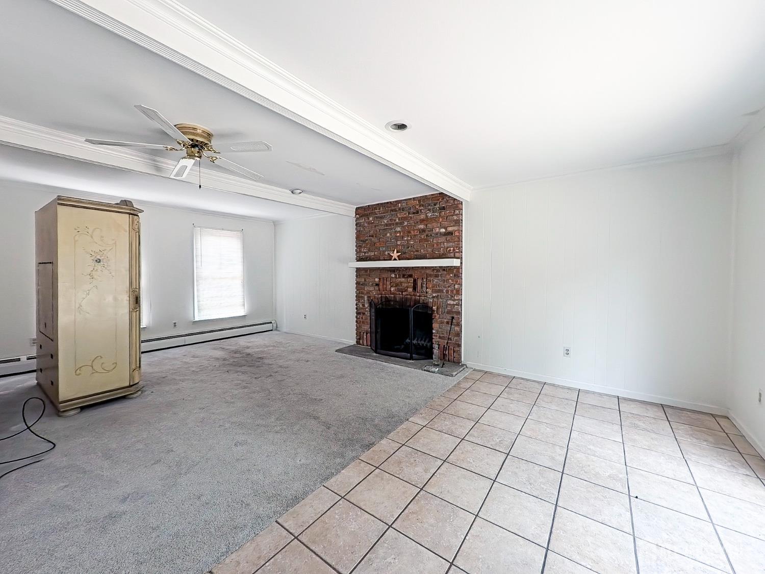 196 Normandy Road Edison, NJ 08820 - Photo 5 of 23