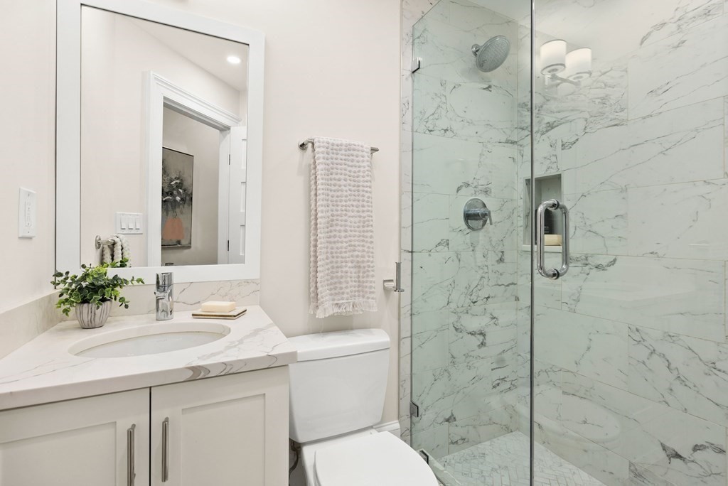 382 Commonwealth Avenue, Unit 11 Boston, MA 02215 - Photo 19 of 27