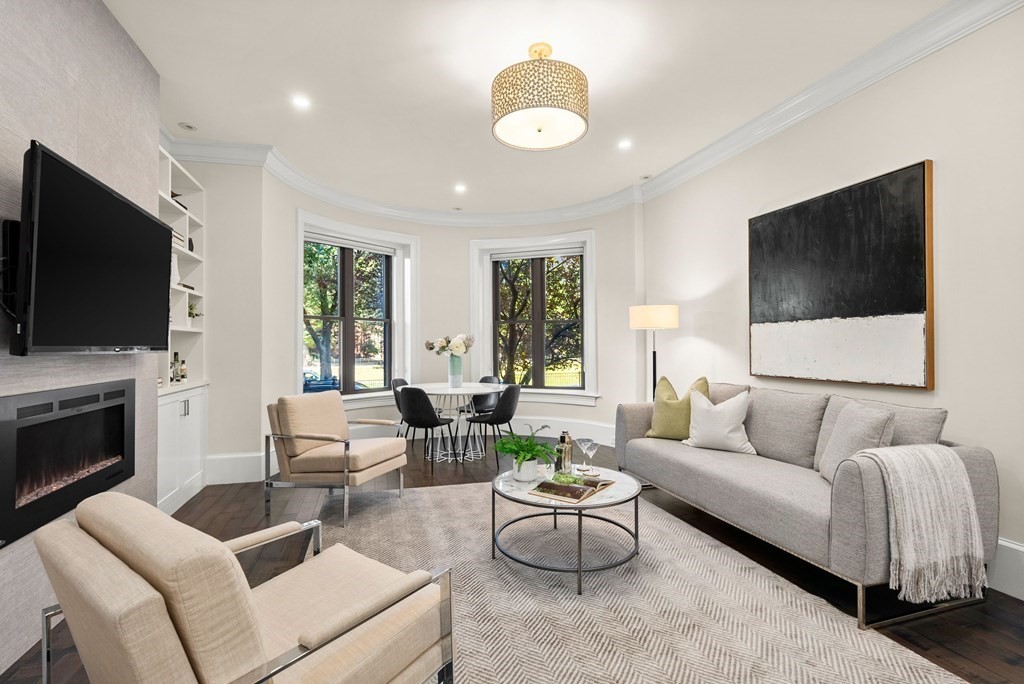 382 Commonwealth Avenue, Unit 11 Boston, MA 02215 - Photo 2 of 27
