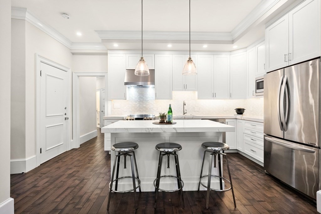 382 Commonwealth Avenue, Unit 11 Boston, MA 02215 - Photo 8 of 27