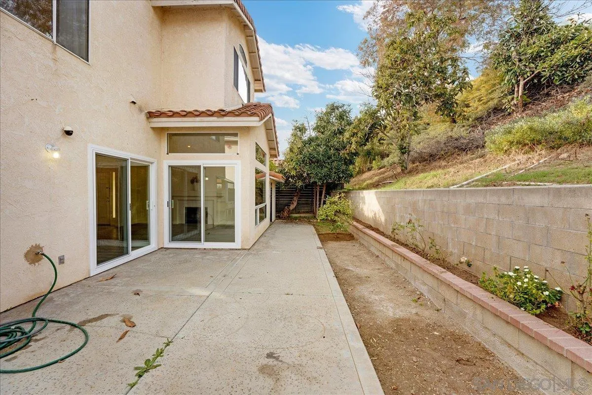 9704 Avenida Ricardo Spring Valley, CA 91977 - Photo 34 of 52 a view of a balcony