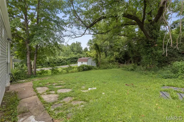 $127,900 | 7525 Cory Place, St. Louis, MO 63133