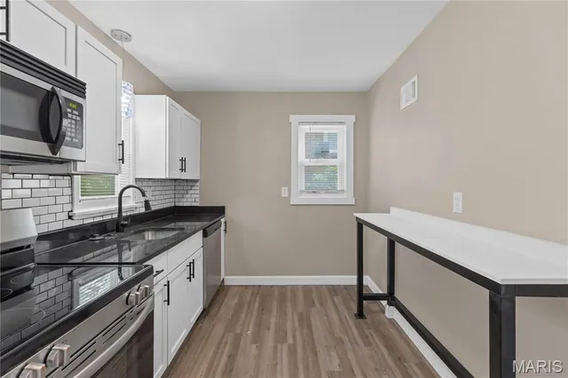 $127,900 | 7525 Cory Place, St. Louis, MO 63133