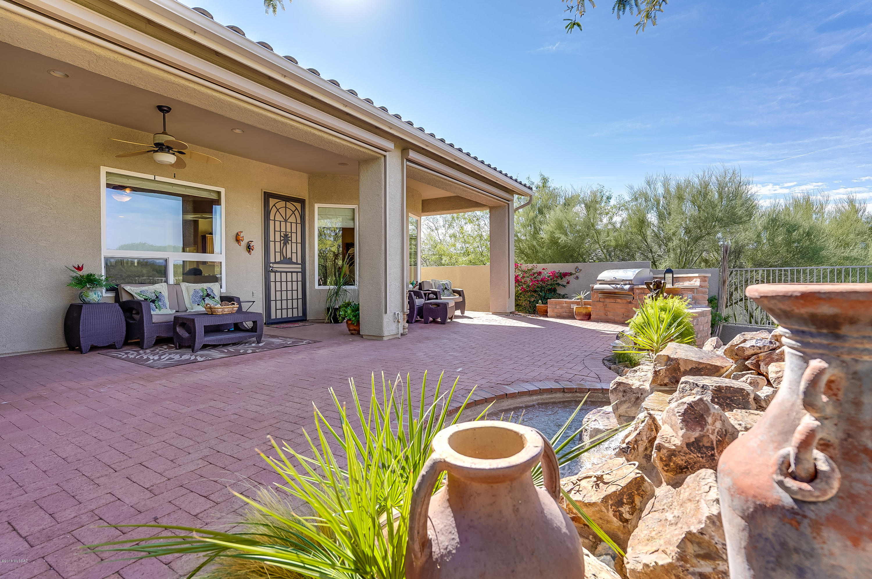 12735 North Piping Rock Road Oro Valley, AZ 85755 - Photo 30 of 35