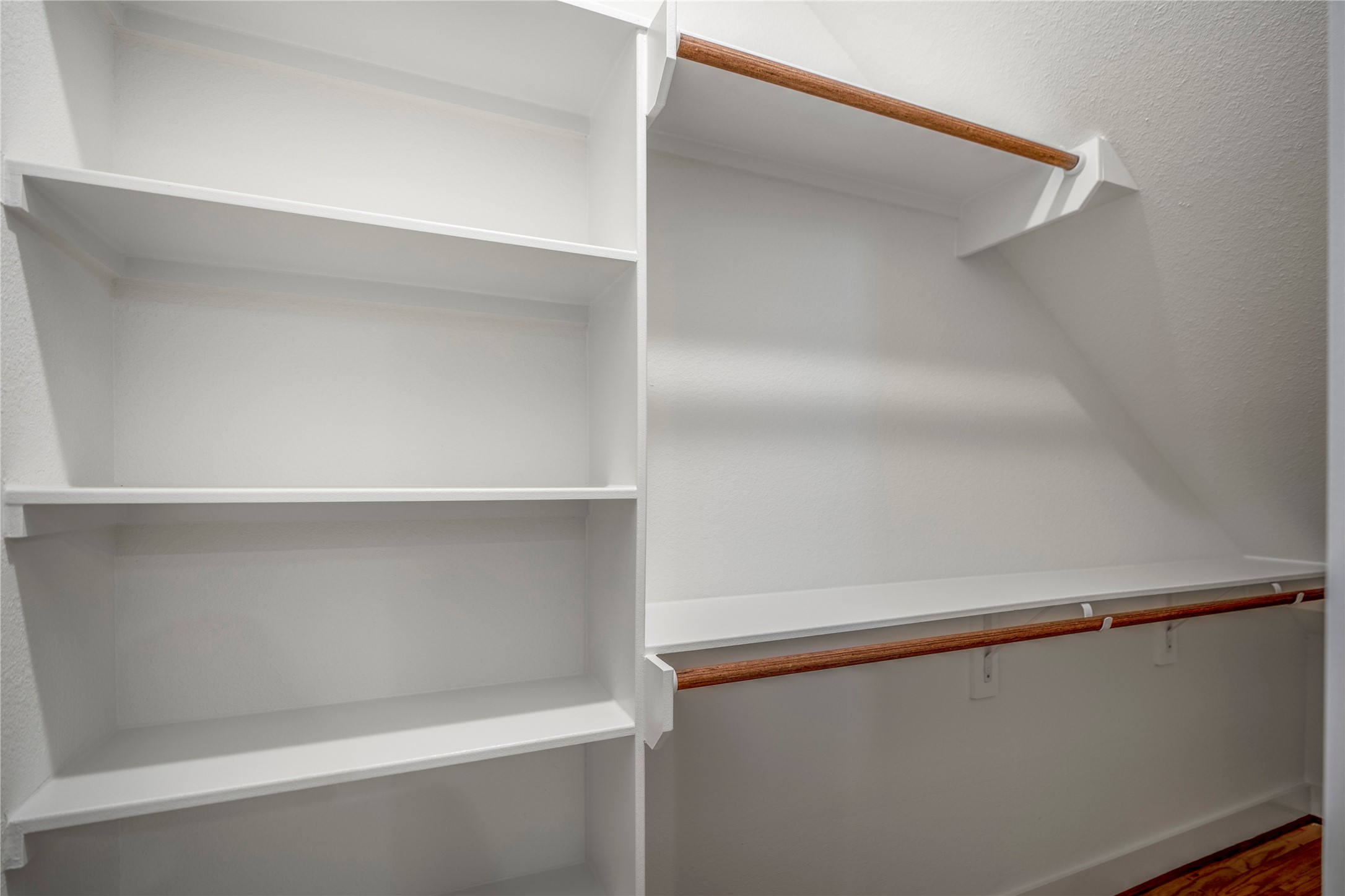 6324 Del Rio Street Houston, TX 77021 - Photo 41 of 50 a close view of closet