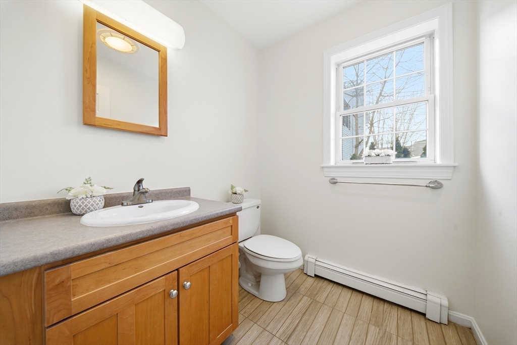 237 North Street, Unit A Weymouth, MA 02191 - Photo 11 of 22