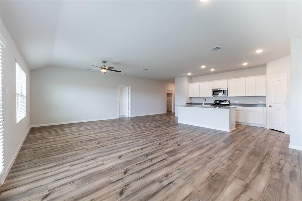 3745 Prairie Chapel Road Royse City, TX 75189 - Photo 10 of 33