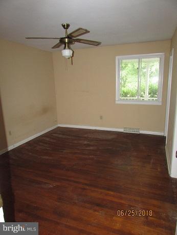 22977 Oakley Road Avenue, MD 20609 - Photo 14 of 26 Bedroom