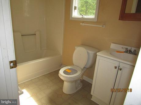22977 Oakley Road Avenue, MD 20609 - Photo 20 of 26 Bath