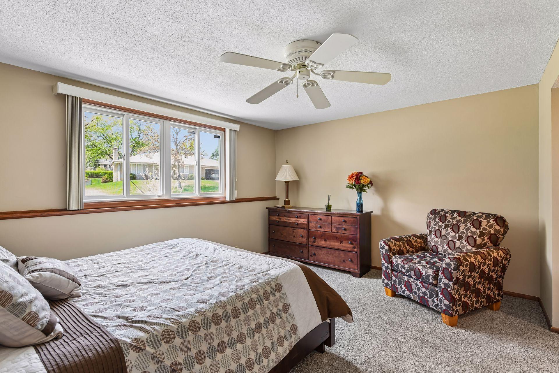 8317 Beard Road Bloomington, MN 55431 - Photo 29 of 46