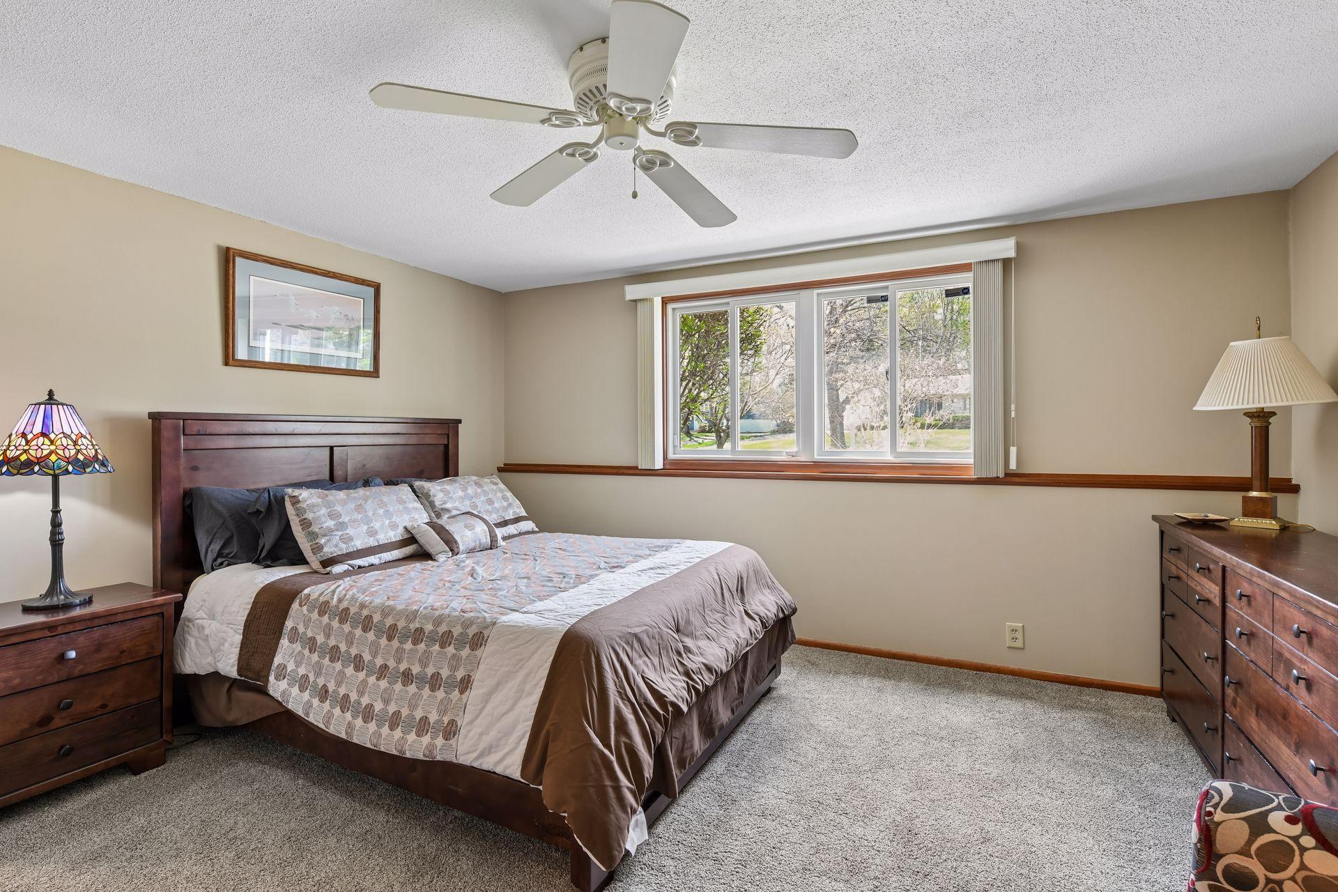8317 Beard Road Bloomington, MN 55431 - Photo 30 of 46