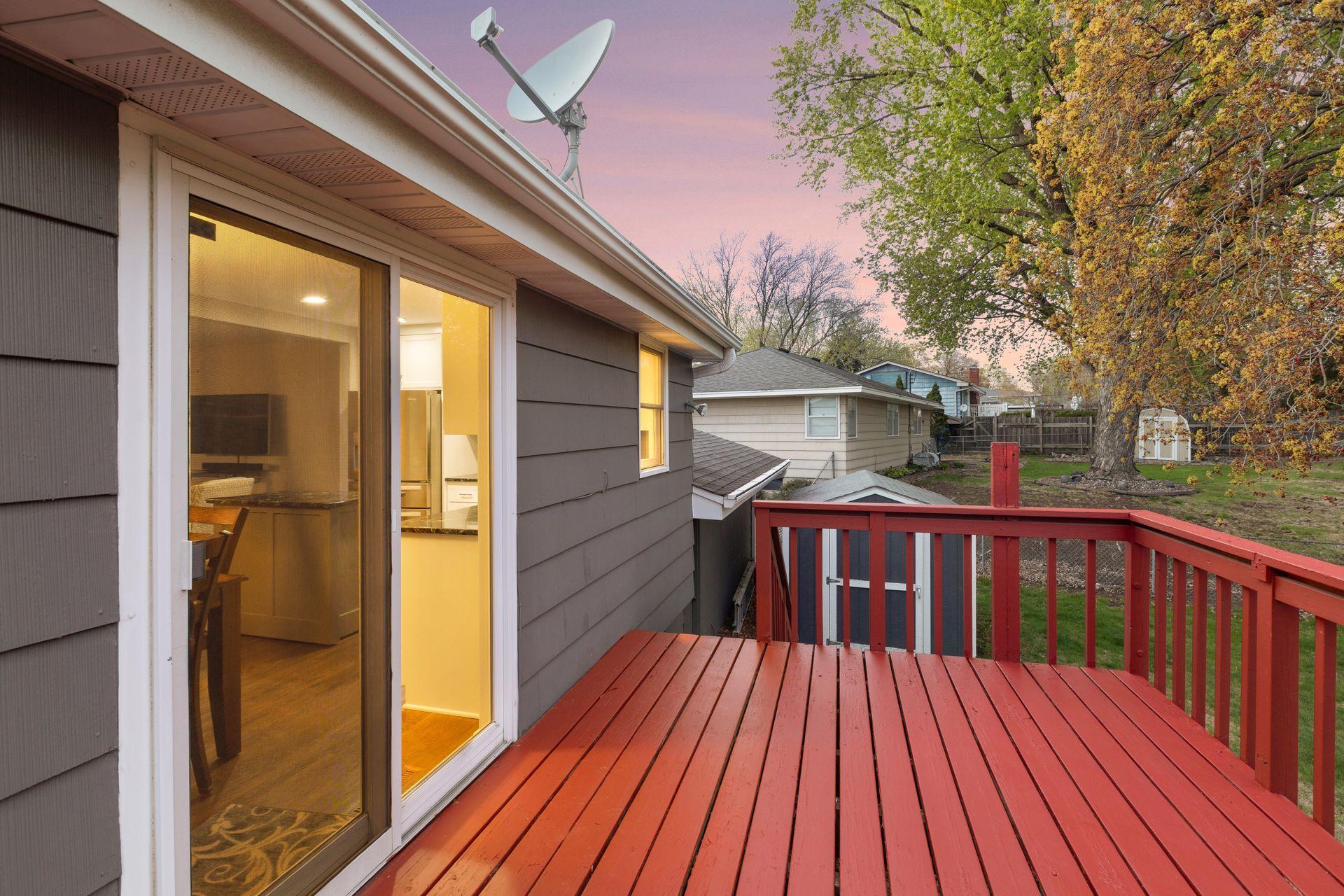 8317 Beard Road Bloomington, MN 55431 - Photo 5 of 46