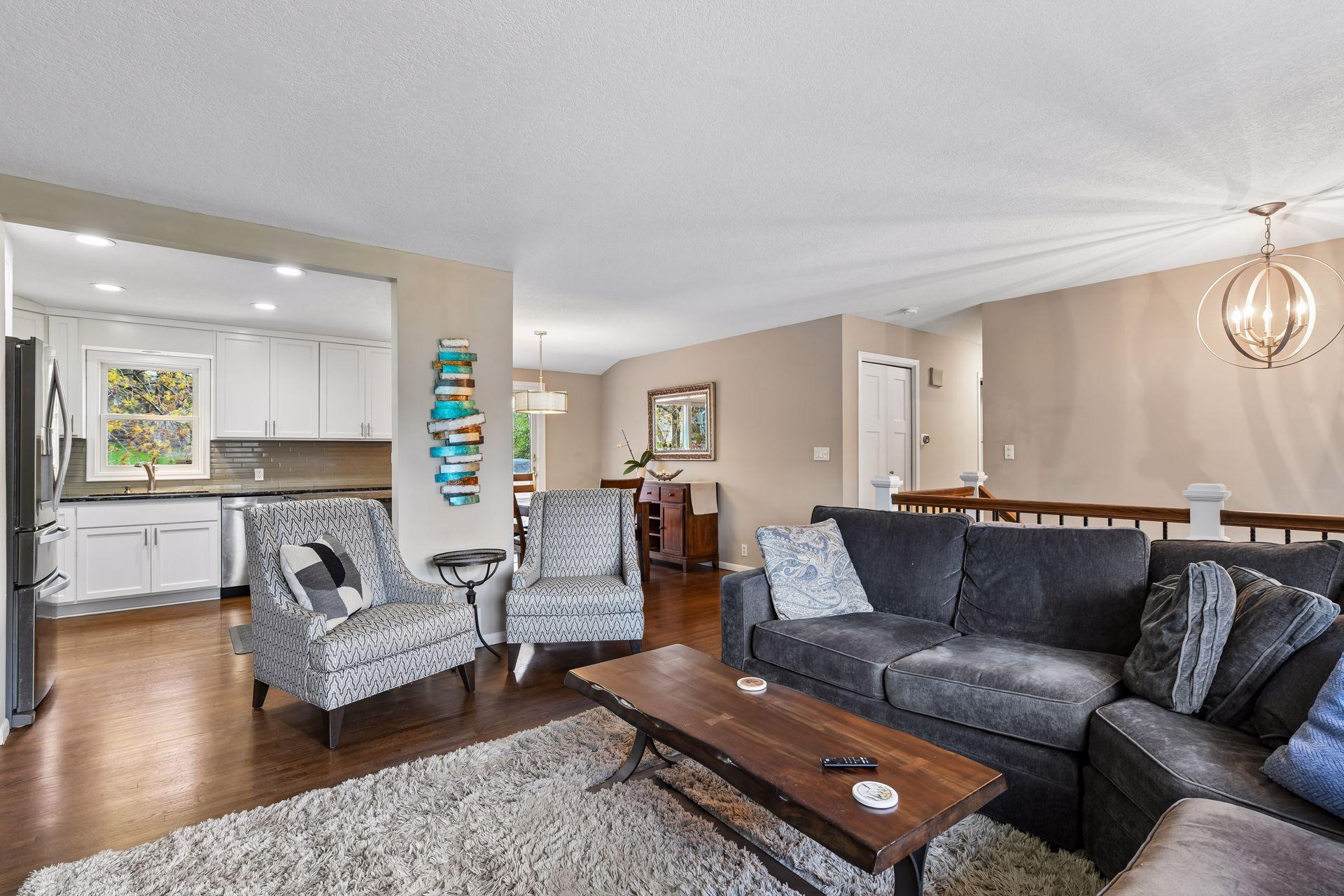 8317 Beard Road Bloomington, MN 55431 - Photo 10 of 46