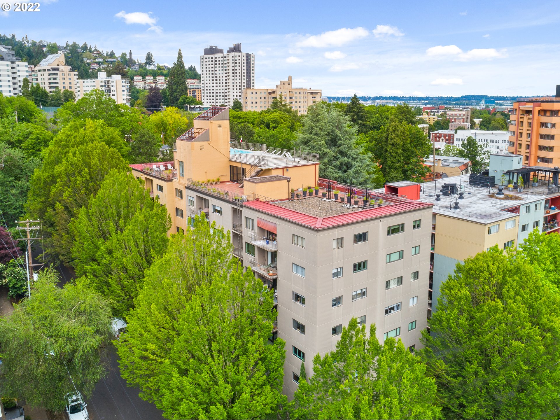 2021 Southwest Main Street, Unit 14 Portland, OR 97205 - Photo 19 of 24 View