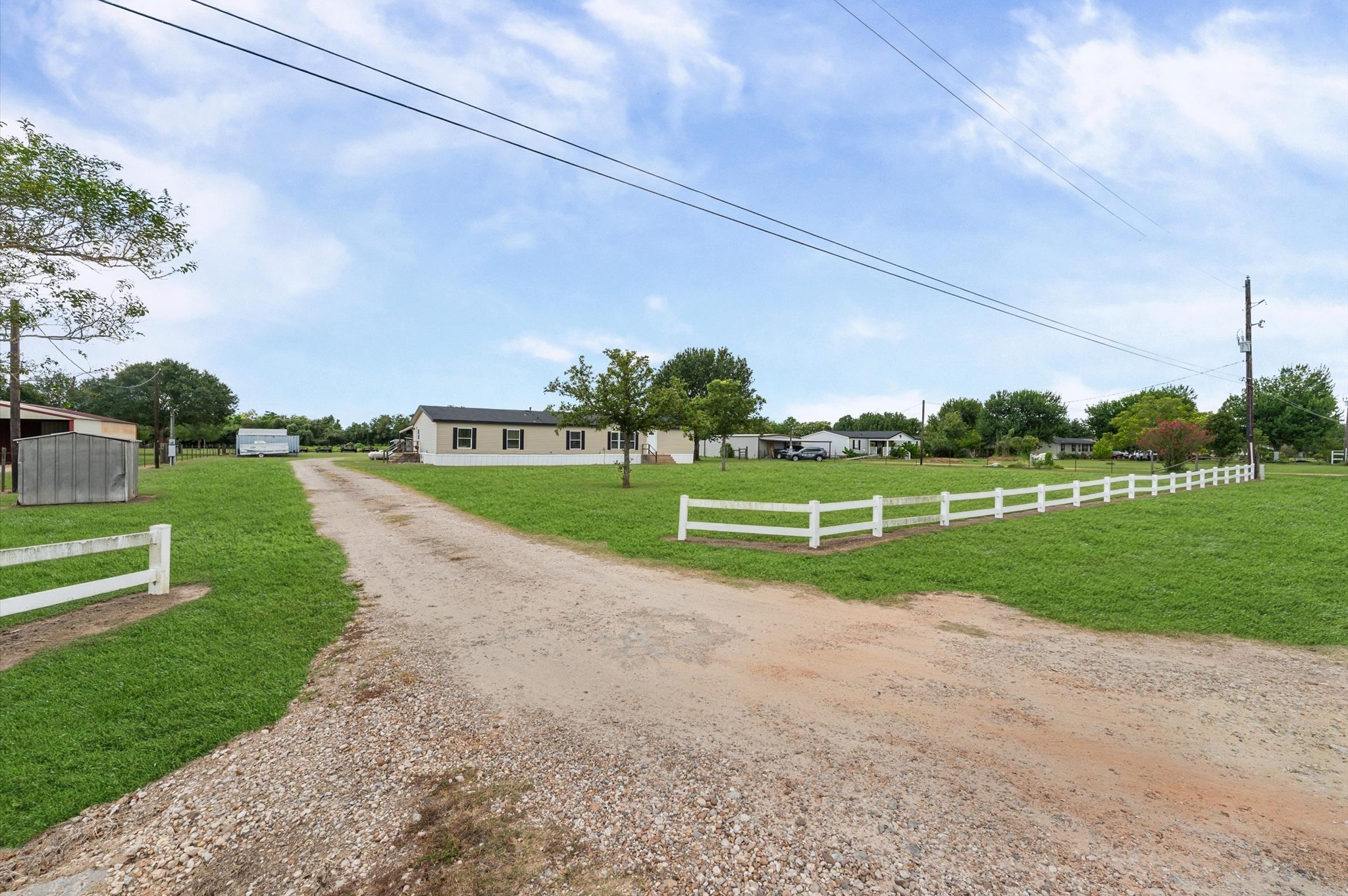 31525 Shiloh Road Waller, TX 77484 - Photo 9 of 40 Gallery Image 9