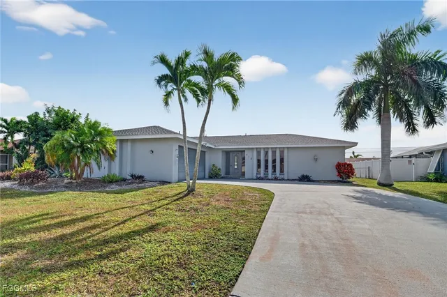$339,000 | 918 Southeast 35th Street, Cape Coral, FL 33904