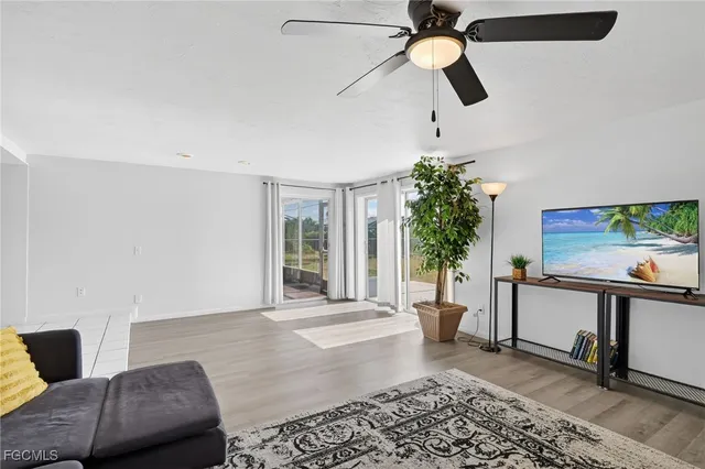 $339,000 | 918 Southeast 35th Street, Cape Coral, FL 33904